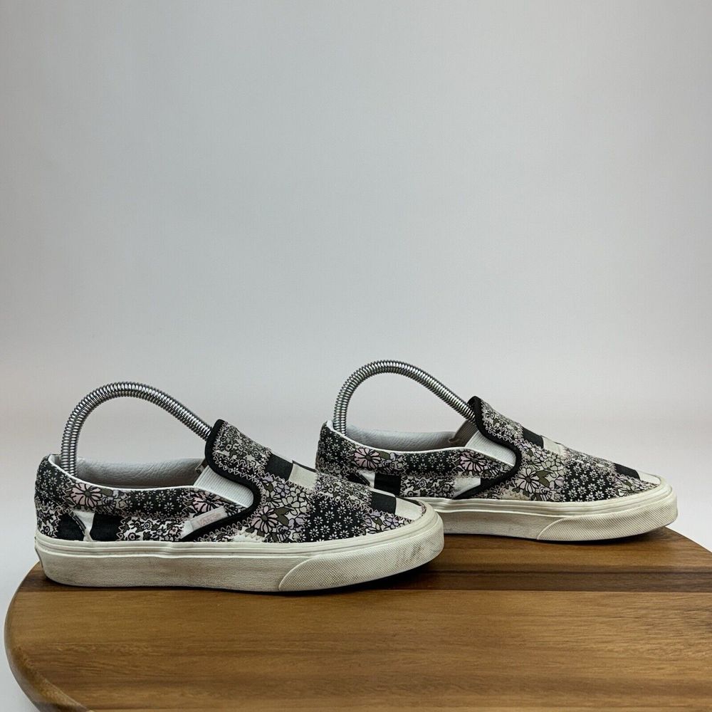 Womens Vans Classic Slip On Patchwork Floral Marshmallow Sneakers Shoes Size 7.5